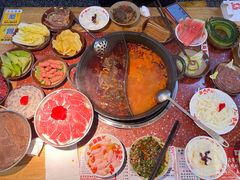 -赵美丽·重庆社区火锅·直营店(火车东站·中豪国际店)