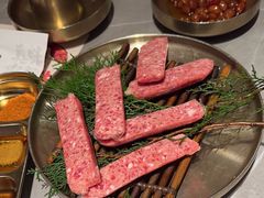 -草家酱蟹炭火烤肉店(珲春南路一店)