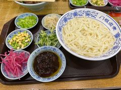 老北京炸酱面-门框胡同百年卤煮(新街口店)