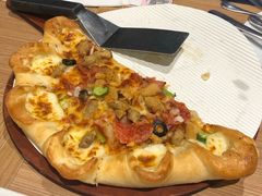 -必胜客(WOW中心城店)