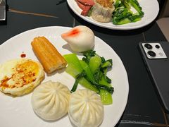 -涨巢·潮玩水疗局