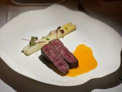 M7和牛牛柳配白芦笋-Jean Georges