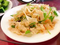 农家拌豆皮-北京龙庆四季香农家饭庄·灶台鱼·碳烤虹鳟鱼(龙庆峡店)