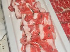 沙葱羊肉-沪小胖·小龙虾·蓝龙王(八佰伴店)