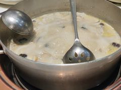 -洪氏嗨捞·猪肚鸡火锅(阳光天地店)