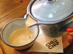 -彳亍咖啡·这里(水湾路店)