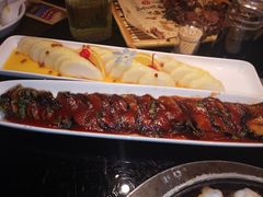 -东口码头·烧鸽子·鱼头泡饼·地方菜(金鹰悦城店)