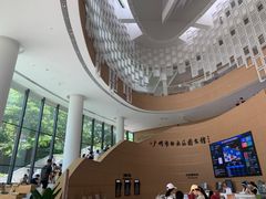 -广州市白云区图书馆