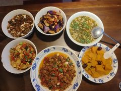 -八碗湘长沙市井菜(坡子街店)