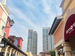 -佛罗伦萨小镇广佛名品奥特莱斯(疏港路店)