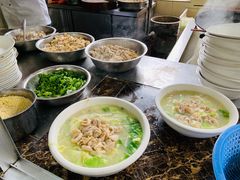 -茅屋大酒店