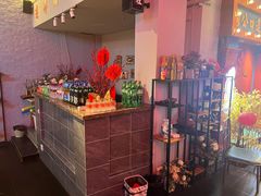 -里堂派对·独栋团建聚会小院轰趴馆(三圣乡店)