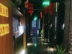 -臻享养生·SPA·影院式足道(汇臻店)