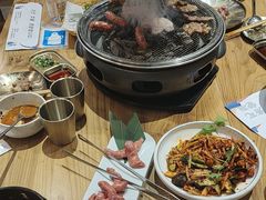-青瓦餐厅·生鱼片·韩园烤肉(西塔店)