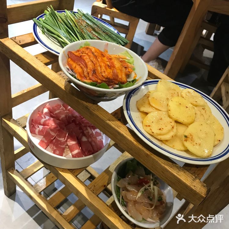 么肆烤肉最让我满意的就是生菜可以免费续