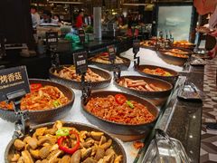 自助取餐区-钱小奴海鲜自助黑金店(杭州滨江龙湖店)