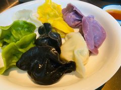 五味海鲜水饺拼盘-东莱馋房(陆家嘴店)