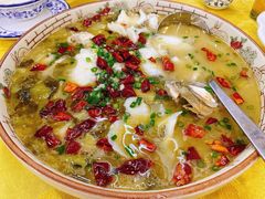 酸菜鱼-肥妈岭南家厨(骏业路店)