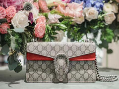 -Gucci(青岛海信广场店)