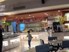 -华强广场酒店-椰香高空自助餐厅