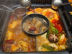 -老牌坊云南鱼豆花火锅(哈西万达店)