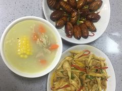 -爱月宝月嫂·育儿嫂(哈尔滨总店)