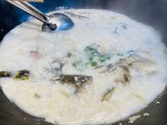 -陈大锅·岳阳鱼馆·地道岳阳菜(美食街店)