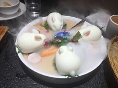 -万重锦·人文川菜馆(骡马市店)