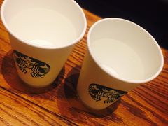 -星巴克(港汇1号办公楼店)