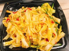 -魏家凉皮(郑州东站店)