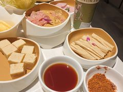 -海底捞火锅(长宁路龙之梦店)