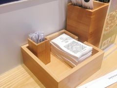 -俏凤凰(美林M·LIVE天地东座店)