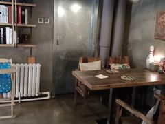 -HIGH FIVE哈福手工汉堡(桂林路店)