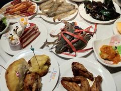 -领鲜活海鲜榴莲自助火锅(东门店)