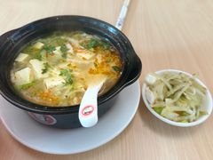 -闫家驴肉老店(华电一校店)