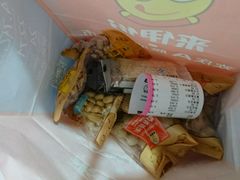 -来伊份1038(新村路三店)