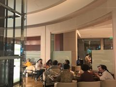 -怡咖啡海鲜自助餐厅(浦东香格里拉店)
