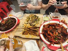 -郑记•不夜城烧烤•龙虾•虾蟹(黄鹤楼店)