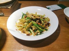 -费大厨辣椒炒肉(万家丽一店)