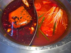 -三头牛·潮汕牛肉生蚝火锅 (夏湾店)