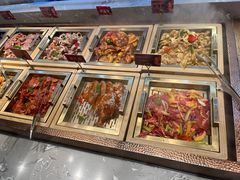 -山焱·炭火自助烤肉(周浦万达店)