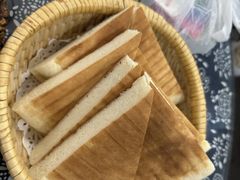 -八两八金·莱芜特色炒鸡(市南漳浦路店)