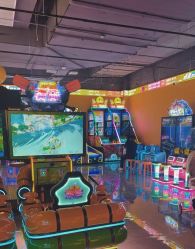-欧酷世界动力星球(王府井奥莱UP TOWN店)
