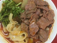 -江三王记牛杂馆(总店)