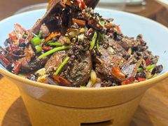 -乔家小院•非遗驴肉•本地小海鲜(滨河路店)