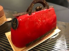 -Salon de The de Joel Robuchon(外滩18号店)