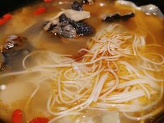 麻香乌骨鸡面线-春水堂人文茶馆(中正店)