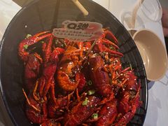 -巴厘龙虾·榜首油焖大虾(音乐学院·沿江酒馆店)