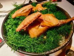 -弦月窗LUNETTE BY AMANDA(复兴路店)