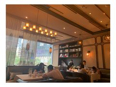 靠窗位-尘香•传统川菜(创汇首座店)
